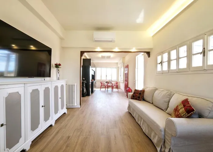 Apartament Attico Claudia *
